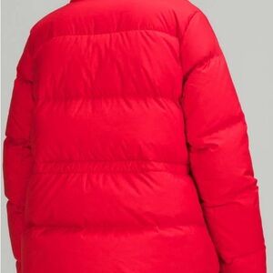 SUPER COSY lululemon Wunder Puff coat (grenadine)